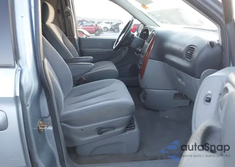 2006 Chrysler Town & Country z USA, uszkodzony, nr VIN 1A4GP45R96B690749